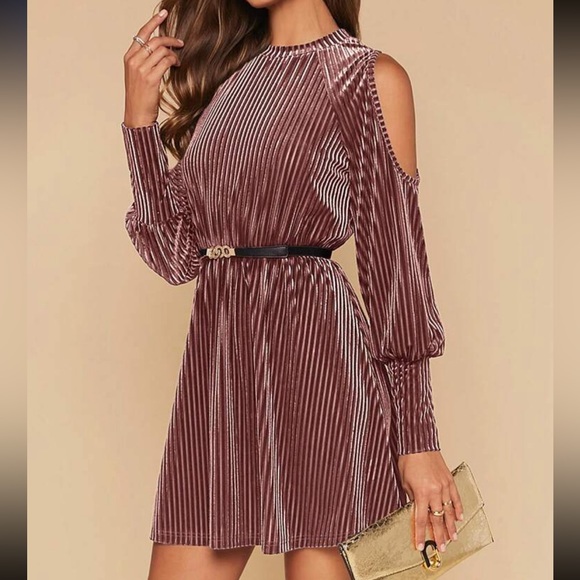 Luxe Velvet Long Sleeve Cut Out Dress Holiday Evening Blue - Picture 11 of 16